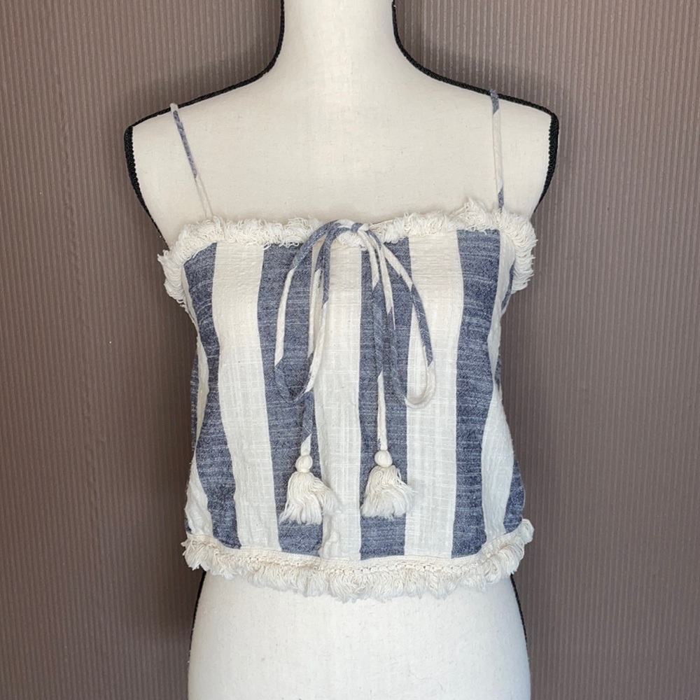 Illa illa stripped crop top size small‎